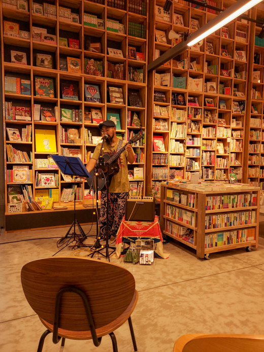 【鹿児島県指宿市】シェア型本棚「Book apartこばこ」住人募集のお知らせ