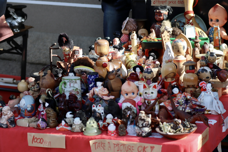 大阪最大級の蚤の市『四天王寺骨董市』で掘り出し物を探してきた！