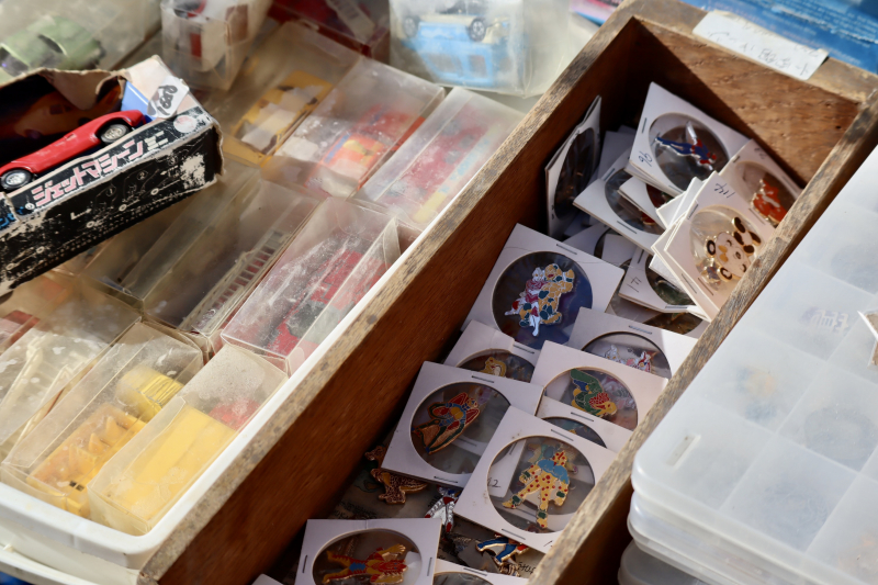 大阪最大級の蚤の市『四天王寺骨董市』で掘り出し物を探してきた！