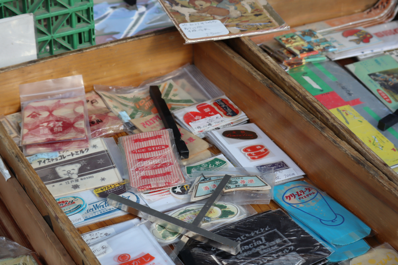 大阪最大級の蚤の市『四天王寺骨董市』で掘り出し物を探してきた！