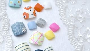 B.O.N. NAIL DESIGN