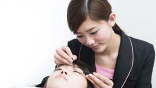 アイフラッシュ大丸梅田店