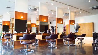 SALONS 西条中央店