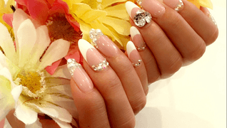 Nail&Eye Salon Ekolu 生駒店
