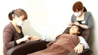 ネイル&アイ アミューズ