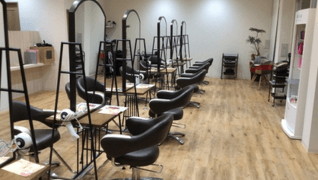 Daisy Hair and Life 深町店