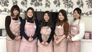 ネイルサロン Doux