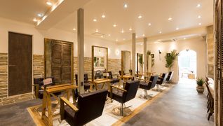 AUBE hair larme【天文館通店】