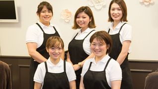 ネイル&アイラッシュサロン トロワ〜trois〜 表参道店