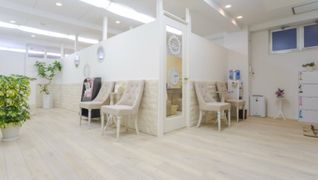 アイサロンフェア横浜店