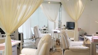 LyricNail 本八幡店