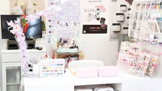 ドラッグストア アカカベ ネイルサロン住道店