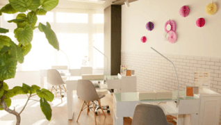 Nail Ambra 京橋店
