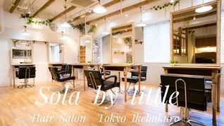 カフェのようなお店の内装です☆