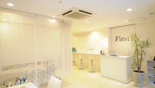 FIRST〜アイブロウサロン〜新宿店