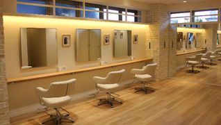 CHICCA(キッカ)本八幡店【(株)SY.DAY】