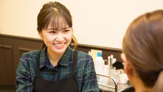 ネイル&アイラッシュサロン トロワ〜trois〜 表参道店