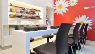 NAIL STATION(ネイルステーション)【伊丹店】