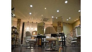 Hair salon Straw