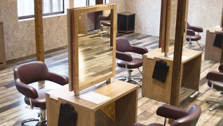 SALONS 久留米国分店