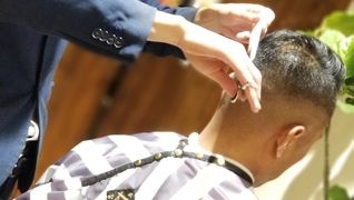 ヘアメイク ファム店