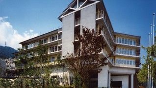 カネディアンヒル介護老人保健施設