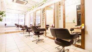 just hair COMP横須賀中央コア店(ジャストヘアコンピ)