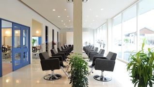 Hair Resort Salon raccoon 水戸店