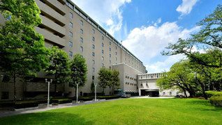サクラビア成城(ケアスタッフ・正社員)