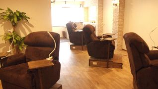 NAILSALON~iS~目黒店(ネイルサロンイズ目黒店)