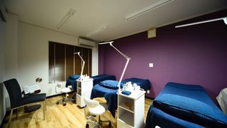 Eyelash・Nailsalon ales 菊名店