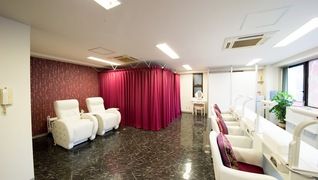 BEAUTY UP total beauty salon