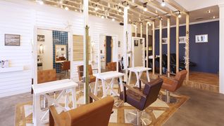 AUBE hair【沖縄豊崎店】