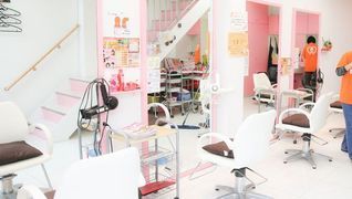 美容室ママファミリー 姪浜店