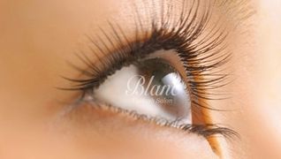 Eyerushsalon Blanc秋田中通店