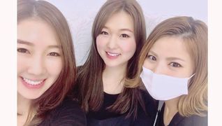 eyelash salon Eye' Care
