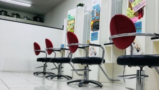Hair First 上尾店