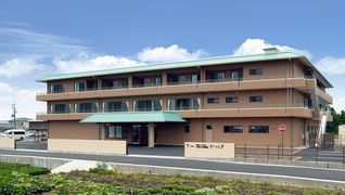 介護老人保健施設かつらぎ