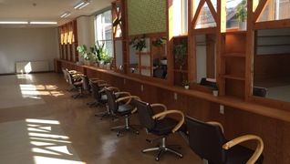 美容室reborn 大高駅前店