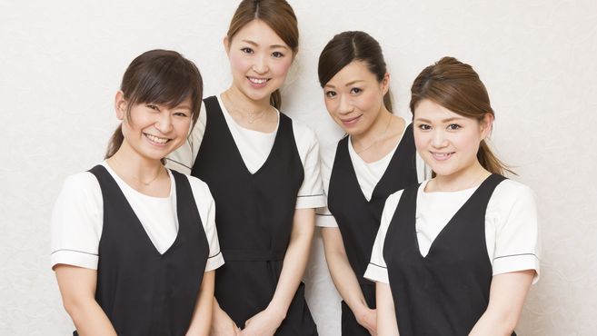 ナガイ美容健康クリニックのエステ スタッフの求人 大阪府高槻市 リジョブ