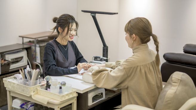 松山市 愛媛県 ネイリスト ネイルサロンの求人 転職 募集 リジョブ