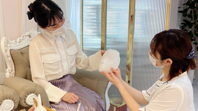 R 1 ビューティーサロン 表参道店 表参道駅徒歩 1分 の求人 転職情報一覧 リジョブ