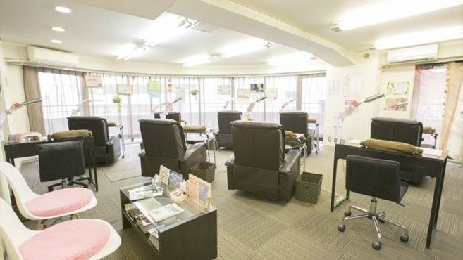 ネイル ヘアサロン アジアン 西新宿店 新宿西口駅徒歩 3分 の求人 転職情報一覧 リジョブ