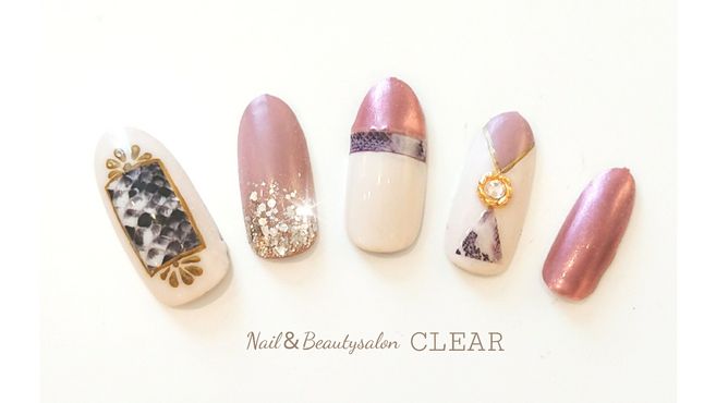 Nail Beautysalon Clearのネイリスト 施術者の求人 大阪府大阪市 リジョブ