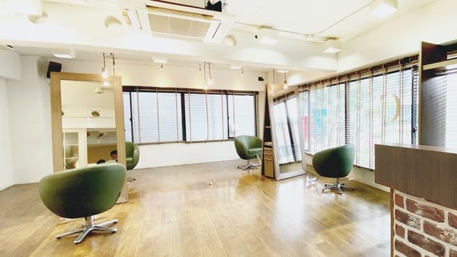 髪質改善の専門店 チェルシー 表参道の美容師 アシスタントの求人 東京都渋谷区 リジョブ