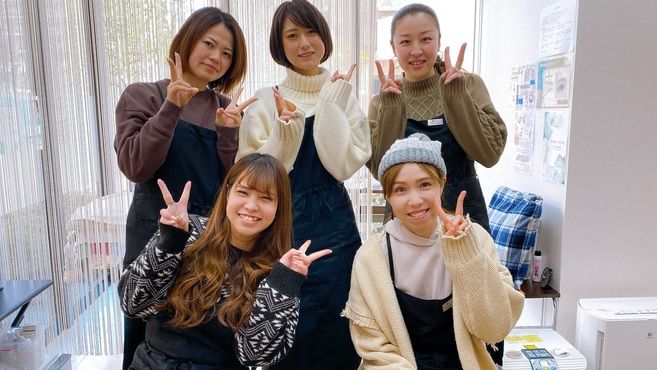 Al Ter E Clatのアイリスト スタッフの求人 千葉県千葉市 リジョブ