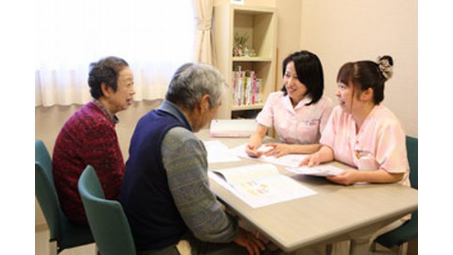 複合型ナーシングケアもも藤枝のケアマネジャー スタッフの求人 静岡県藤枝市 リジョブ