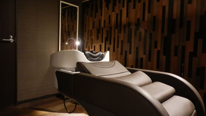 サロンシー 表参道本店の美容師 スタッフの求人 東京都港区 リジョブ