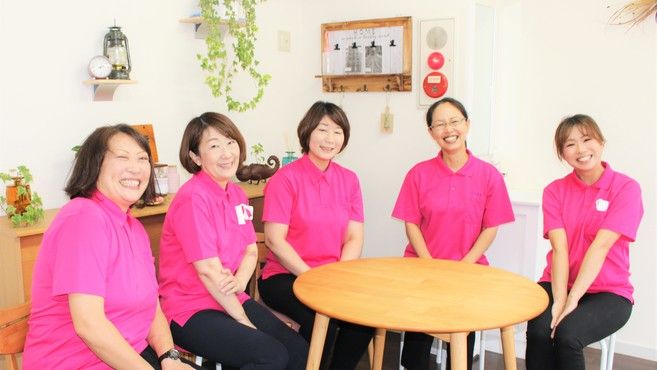 株式会社ひとはなの介護福祉士・スタッフの求人｜リジョブ