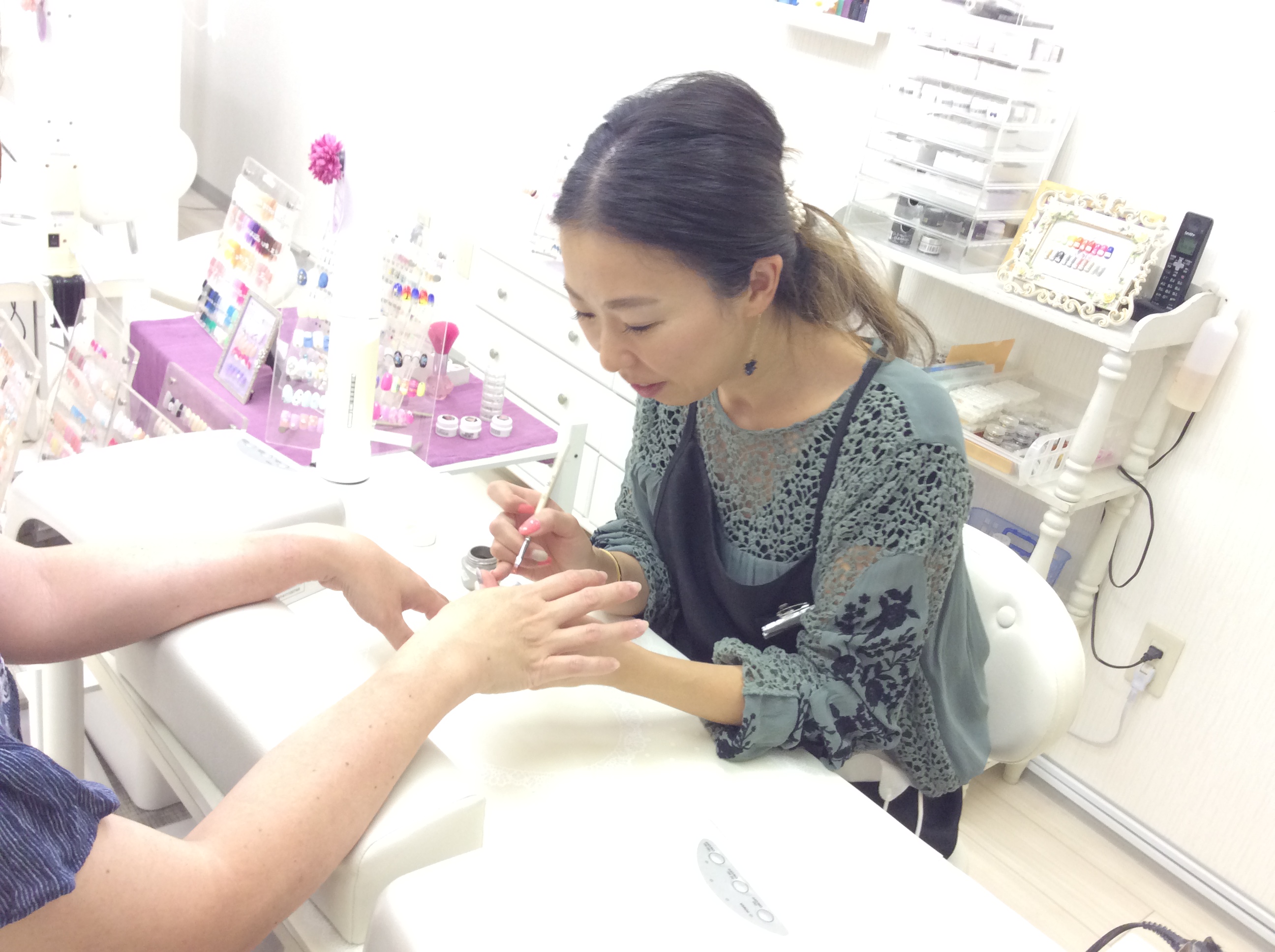 ネイルサロンぶりえ Brillerの美容師 スタッフの求人 東京都豊島区 リジョブ